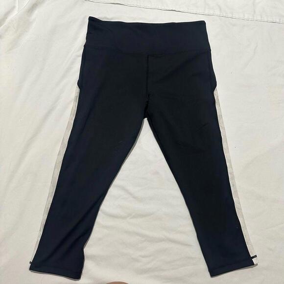 Pants - Zyia Tight Hi-Rise Leggings